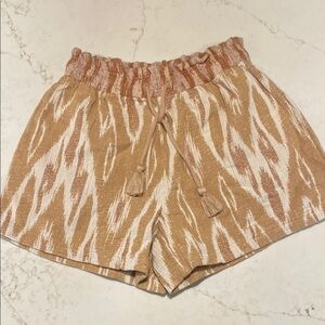 Aerie High Waist Tan & White Ikat Patterned Shorts w Tassels & Side Pockets NWOT